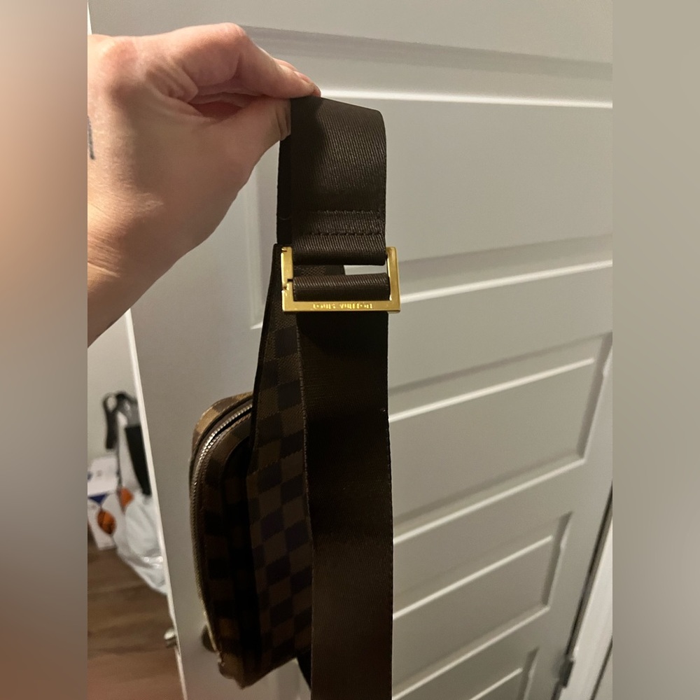 Louis Vuitton Damier Ebene Crossbody bag - Picture 8 of 9